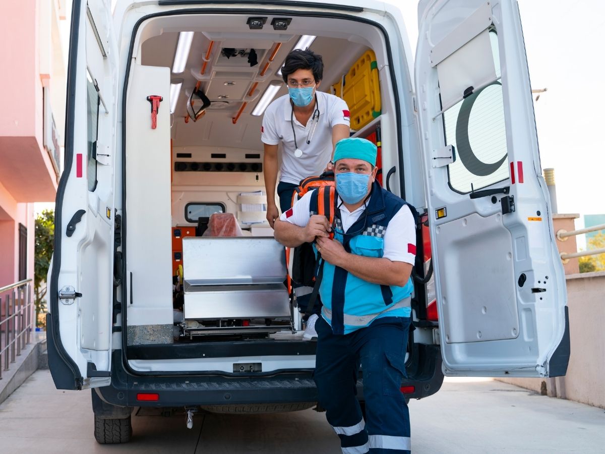 2 paramedics